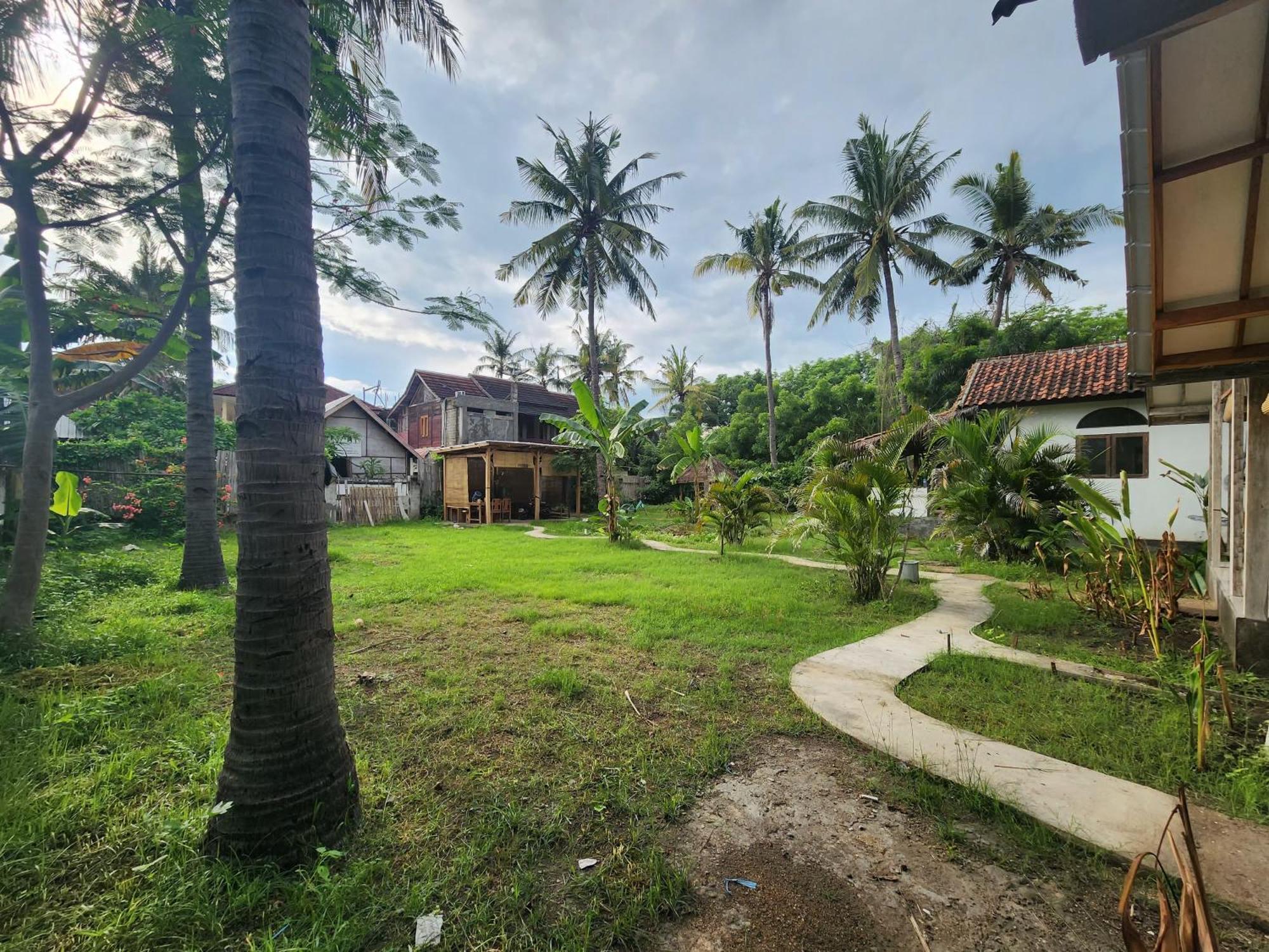 Kayu Cottage Джили Трауанган Екстериор снимка