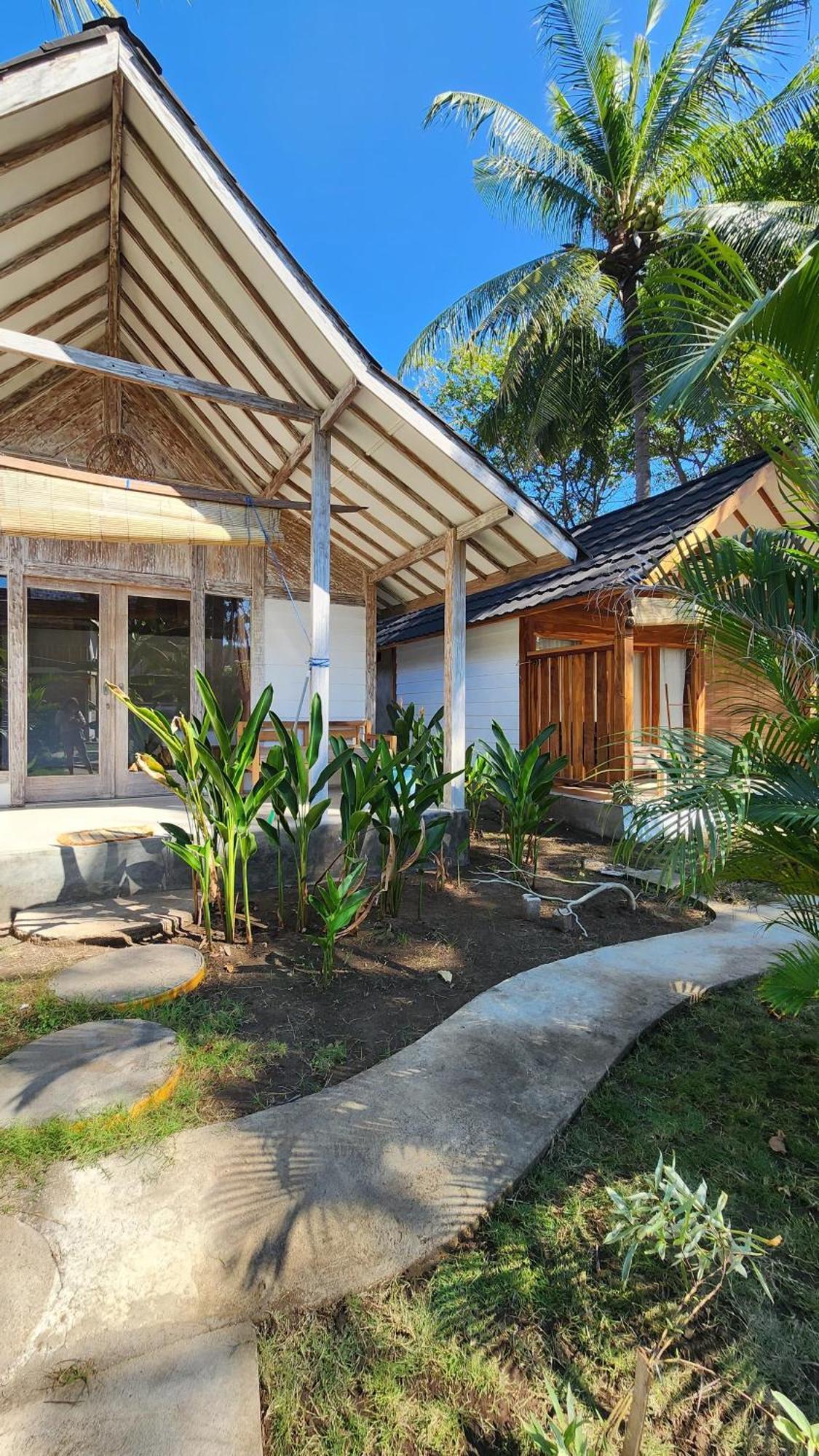 Kayu Cottage Джили Трауанган Екстериор снимка